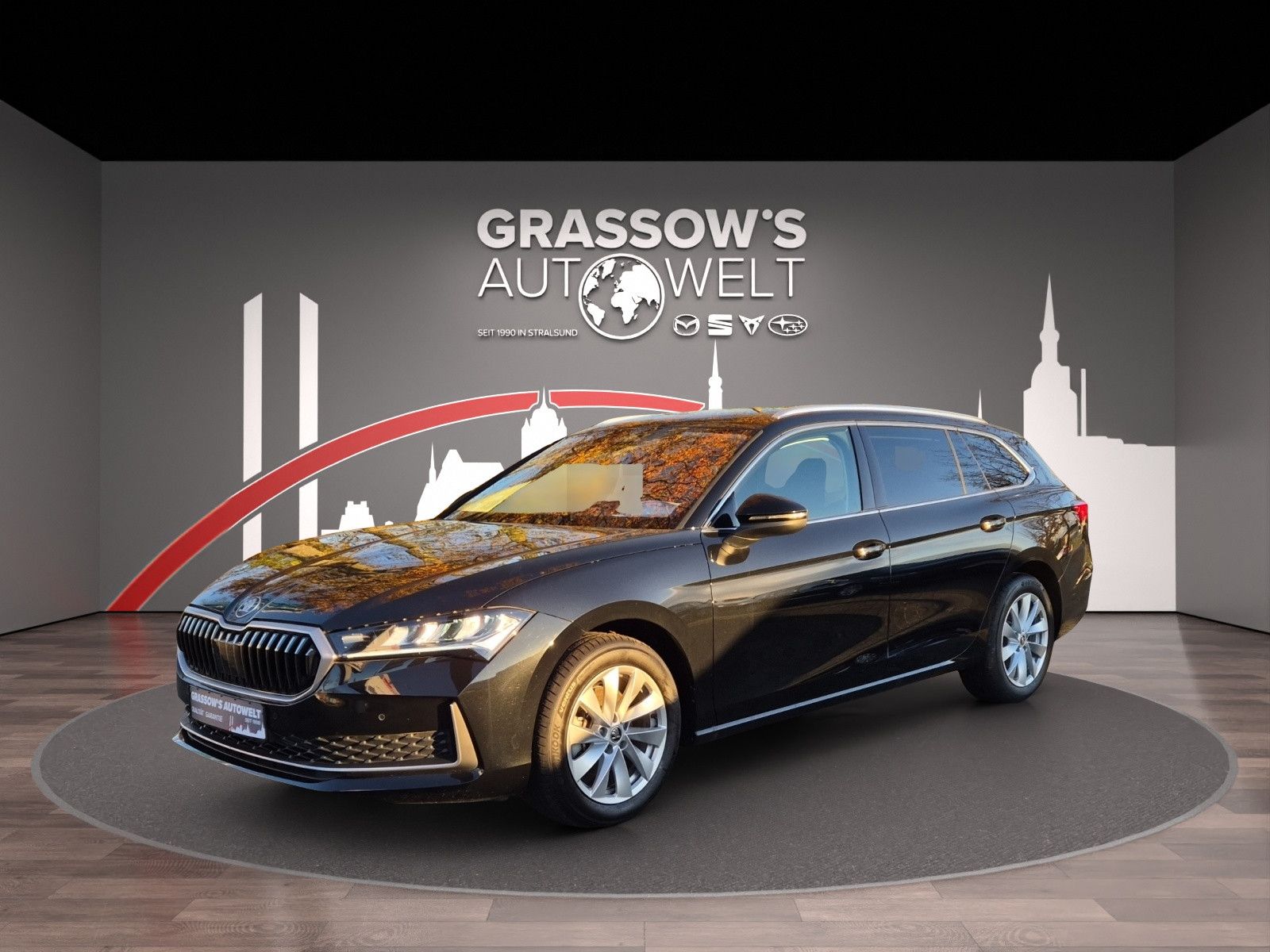 Fahrzeugabbildung SKODA Superb 1.5 TSI DSG Combi ACC/SHZ/LED/NAVI/RFK