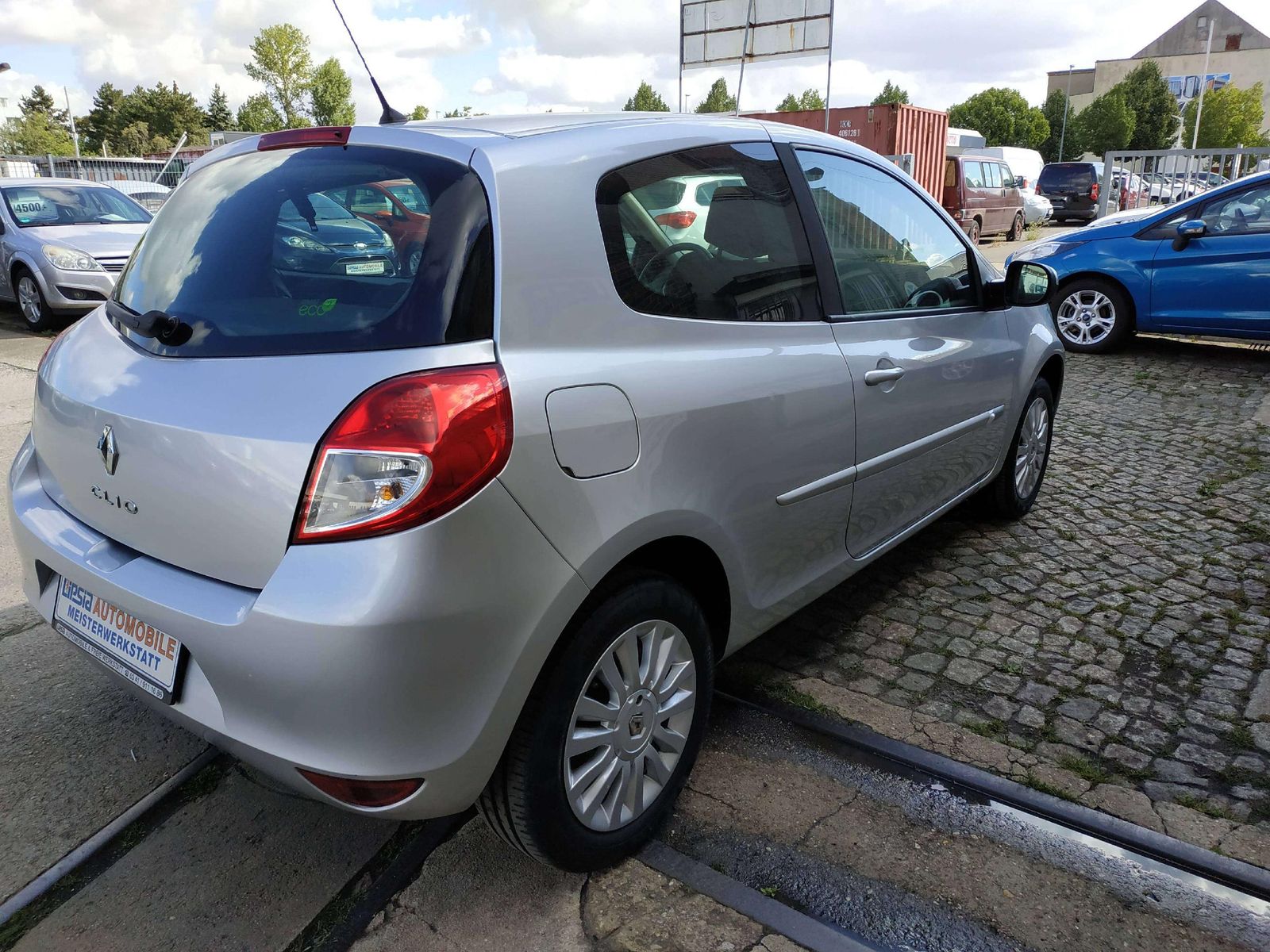 Clio 1.2 Automatik/ TÜV NEU/ 1.Hand/ Alufelgen/  – Bild 4