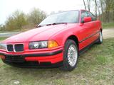 BMW 318iS Coupe,85tkm,1.Hand,Rentner! - BMW 318 aus 1992