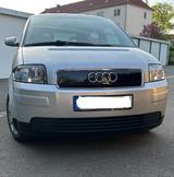 Audi A2 1.4 Benzin Silber/Eismeerblau - Audi A2: Privatanbieter