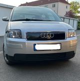 Audi A2 1.4 Benzin Silber/Eismeerblau - Audi A2 mit Benzin-Antrieb: Sitzheizung