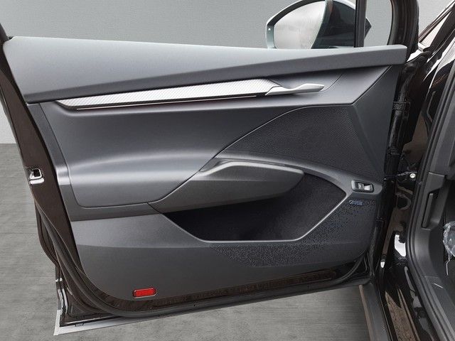 Fahrzeugabbildung Skoda Elroq 85x Sportline AHK Matrix Kamera HuD 21"