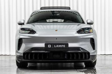 Porsche Cayenne - 2