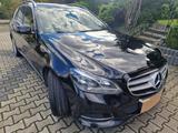 Mercedes-Benz Mercedes S212 300CDI Blutec        195 000... - Mercedes-Benz 230 von privat