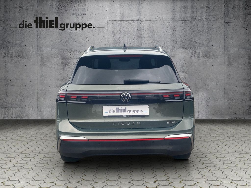 Volkswagen Tiguan 1.5 eTSI Elegance DSG AHK HuD Matrix AHK foto 5