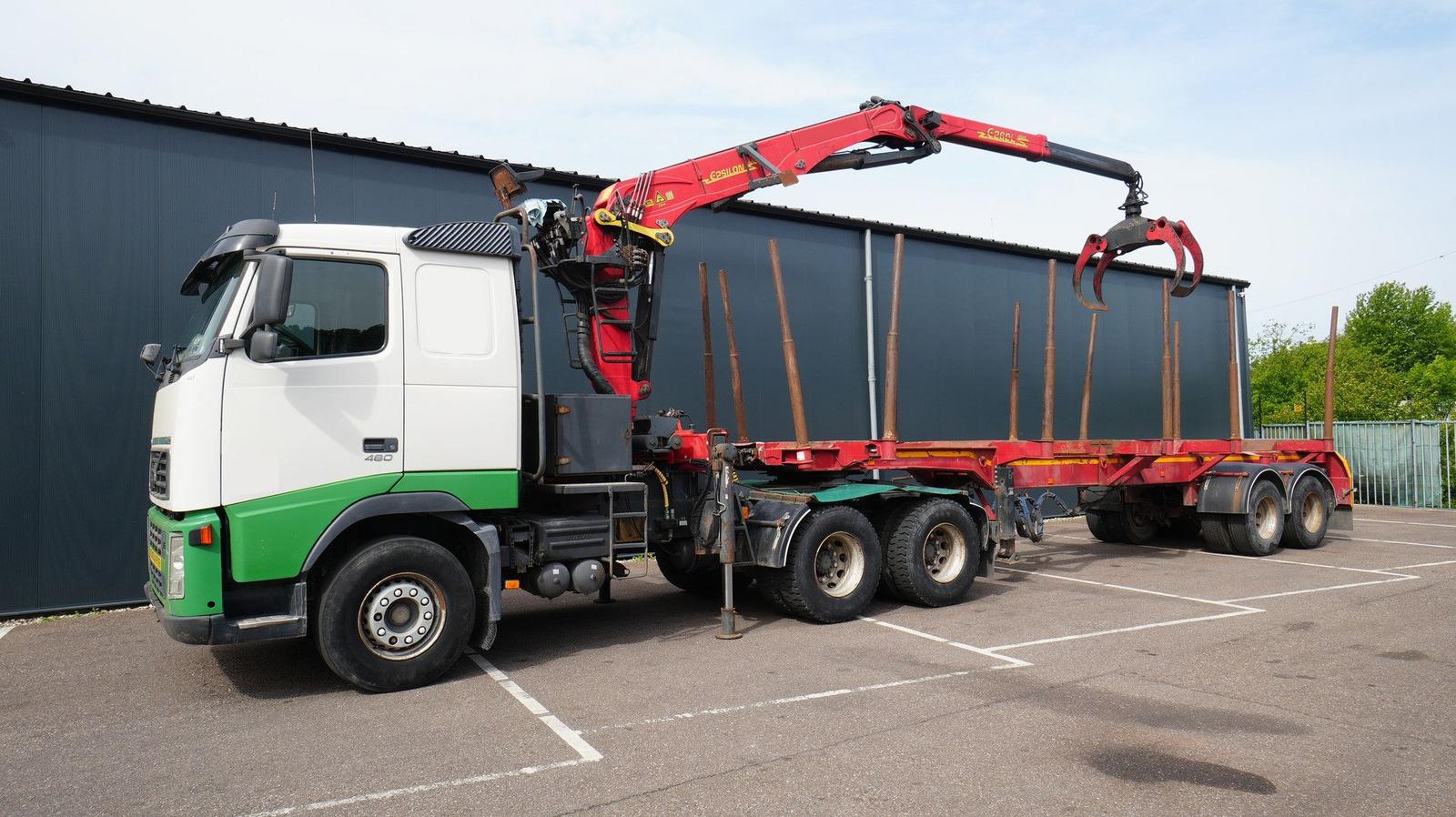 Volvo FH 460 6x4 combi with Palfinger SRX 47 crane and