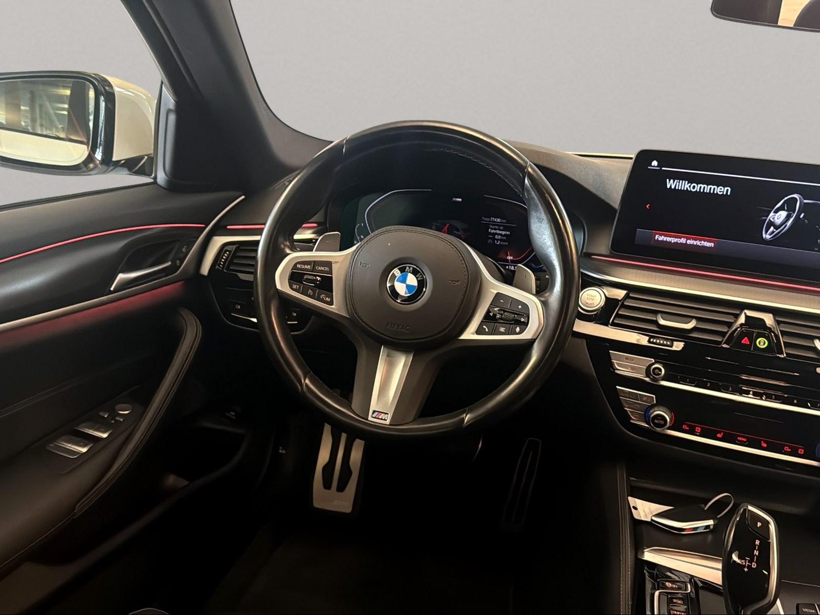 BMW 530i Touring M Sport AHK LiveCockpitProf Laser