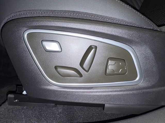 Fahrzeugabbildung Renault Austral Esprit Alpine Full Hybrid E-Tech 200