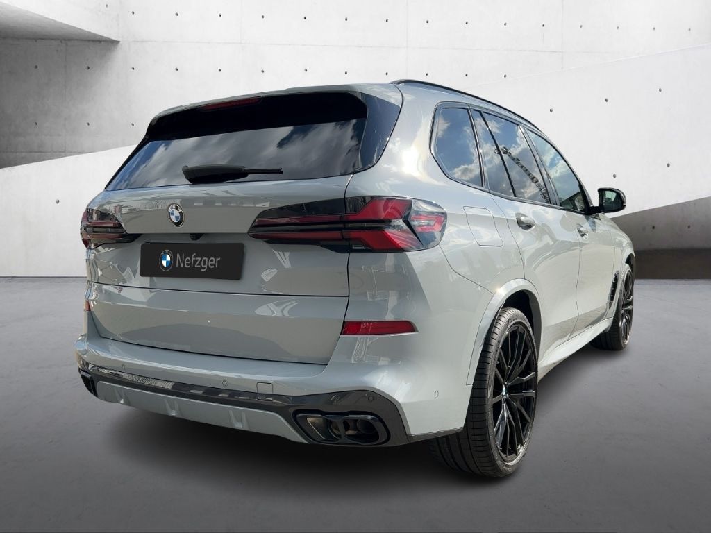 BMW X5 M60 i xDrive M Paket Pro LED H&K Pano AHK Kom foto 4