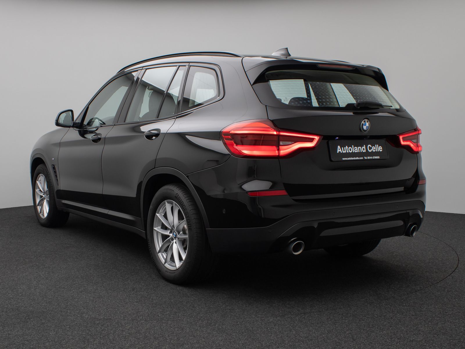 Fahrzeugabbildung BMW X3 xD20d Kamera HUD DAB H/K Leder Sport 18Zoll