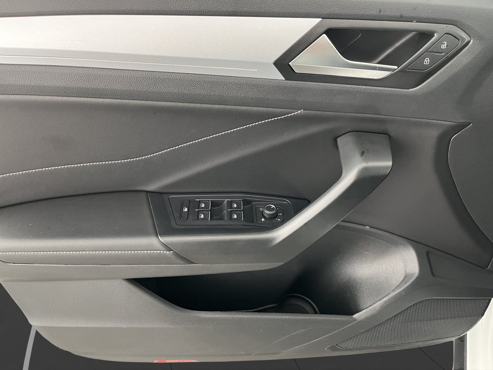 Volkswagen T-Roc - Bild 9