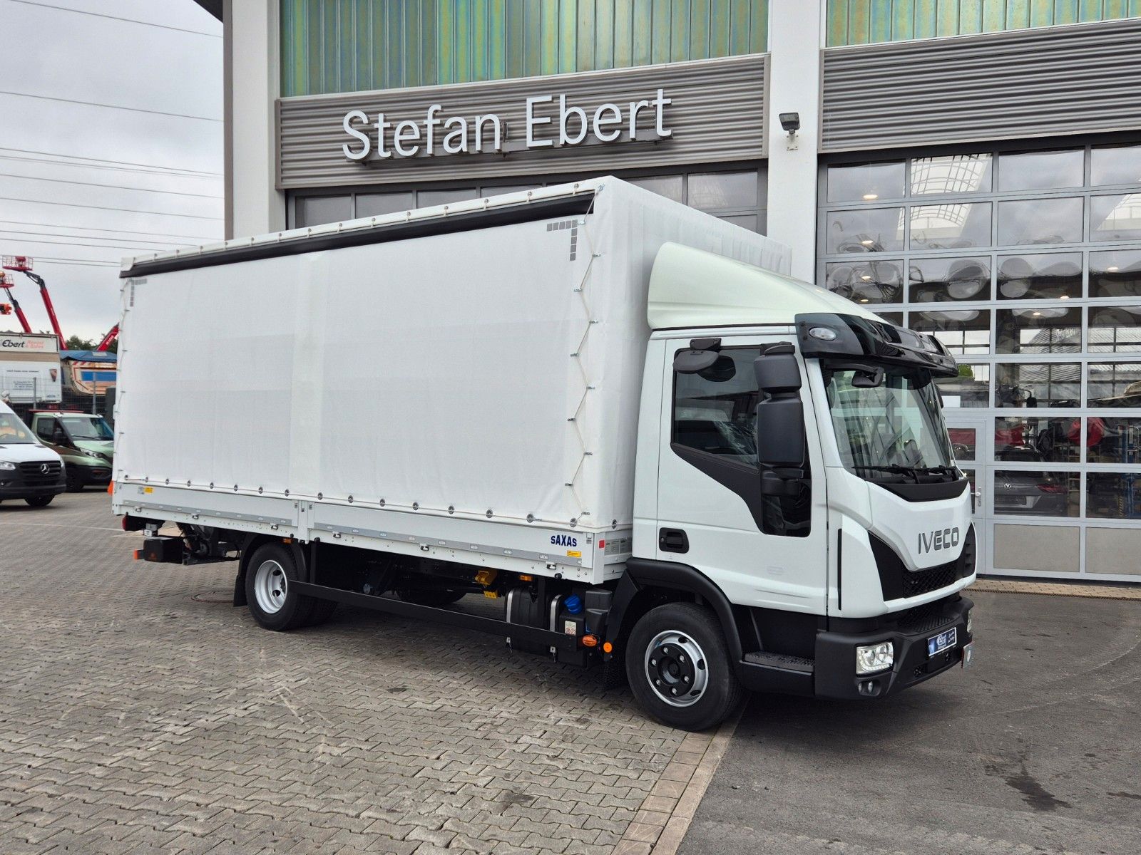 Fahrzeugabbildung Iveco Eurocargo ML75E19/P LBW  Spoiler Klima 3 Sitze