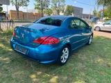 Peugeot 307 CC Cabrio-Coupe Tendance - blaue Peugeot 307