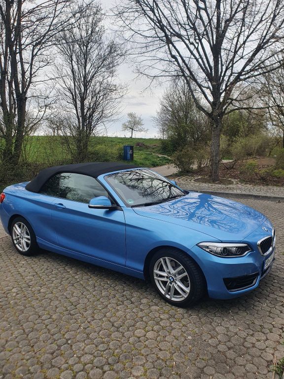 Image of BMW 220