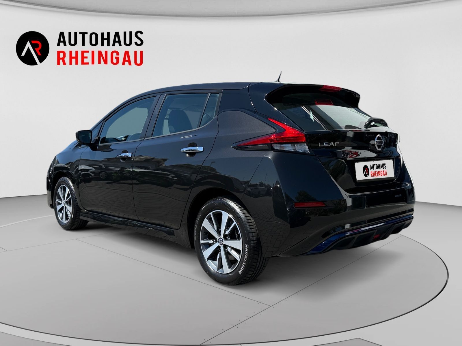Fahrzeugabbildung Nissan Leaf ZE1 40kWh 360º*ACC*CARPLAY