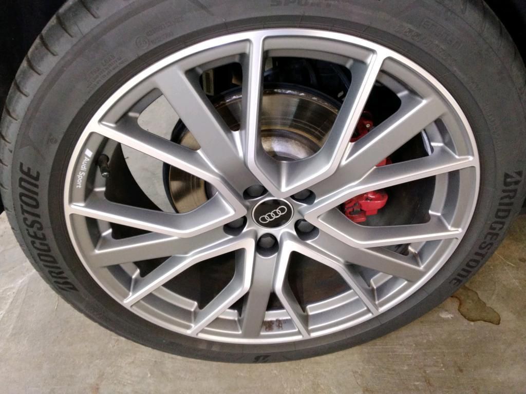 Audi Q3 S line quattro 2.0 40 TFSI AHK*Pano*PDC*RFK