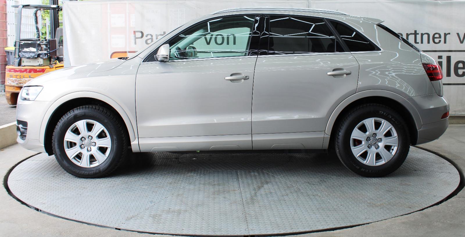 Audi Q3 2.0 TDI quattro*1.Hd*Automatik*Scheckheft*LED
