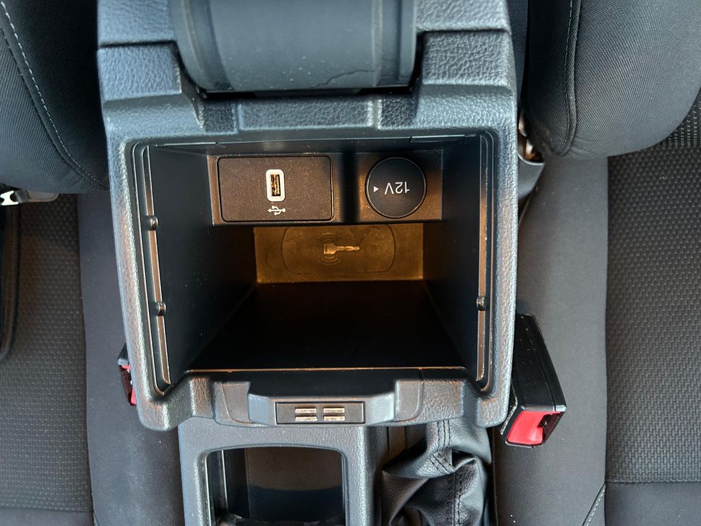 Car Image 25
