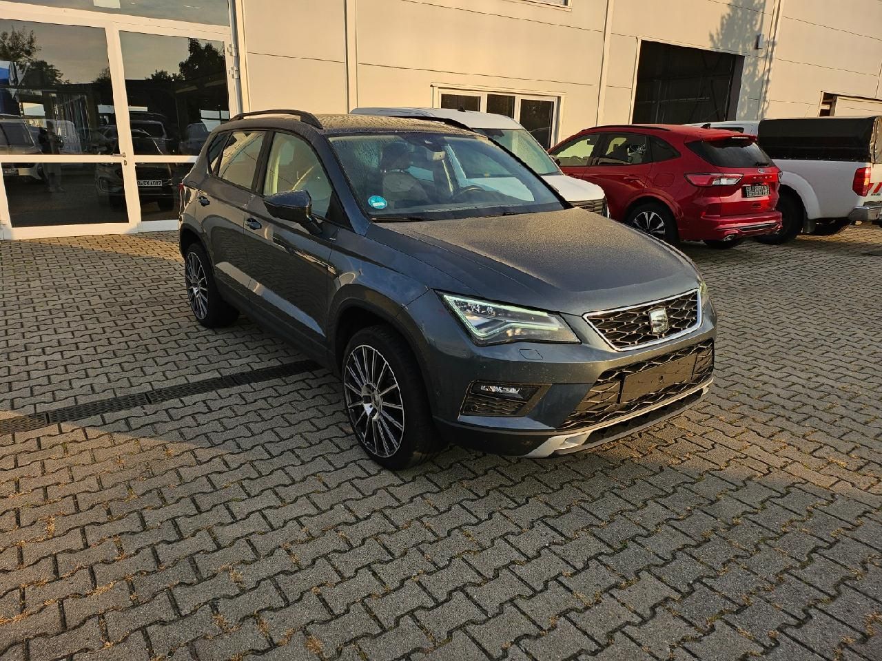 Fahrzeugabbildung SEAT Ateca Style Soundsystem