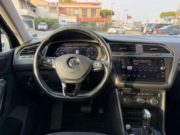 Volkswagen Tiguan - 6