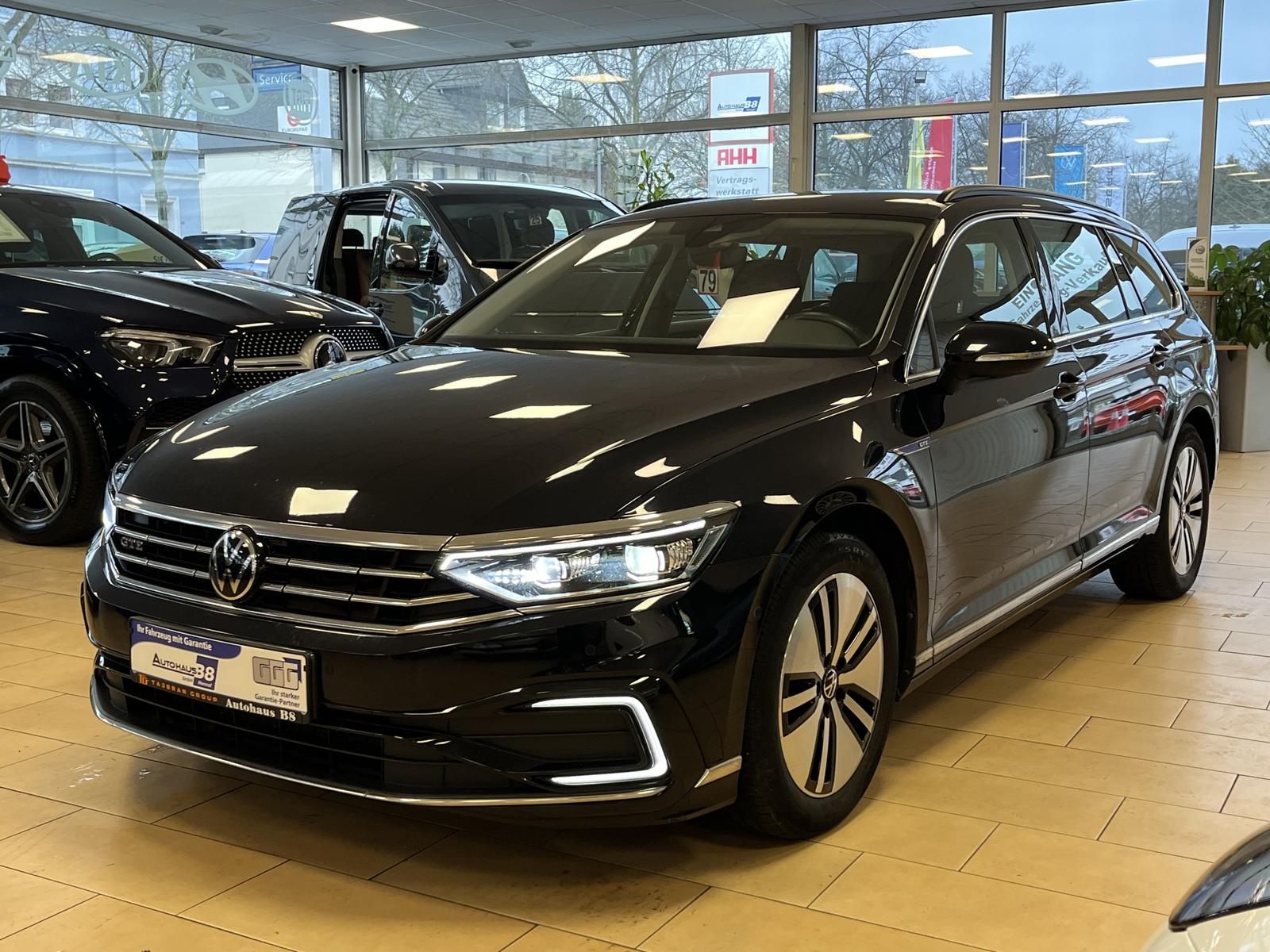 Volkswagen Passat GTE*ACC*AHK*Totwinkel*R.cam*SHZ*Tempomat