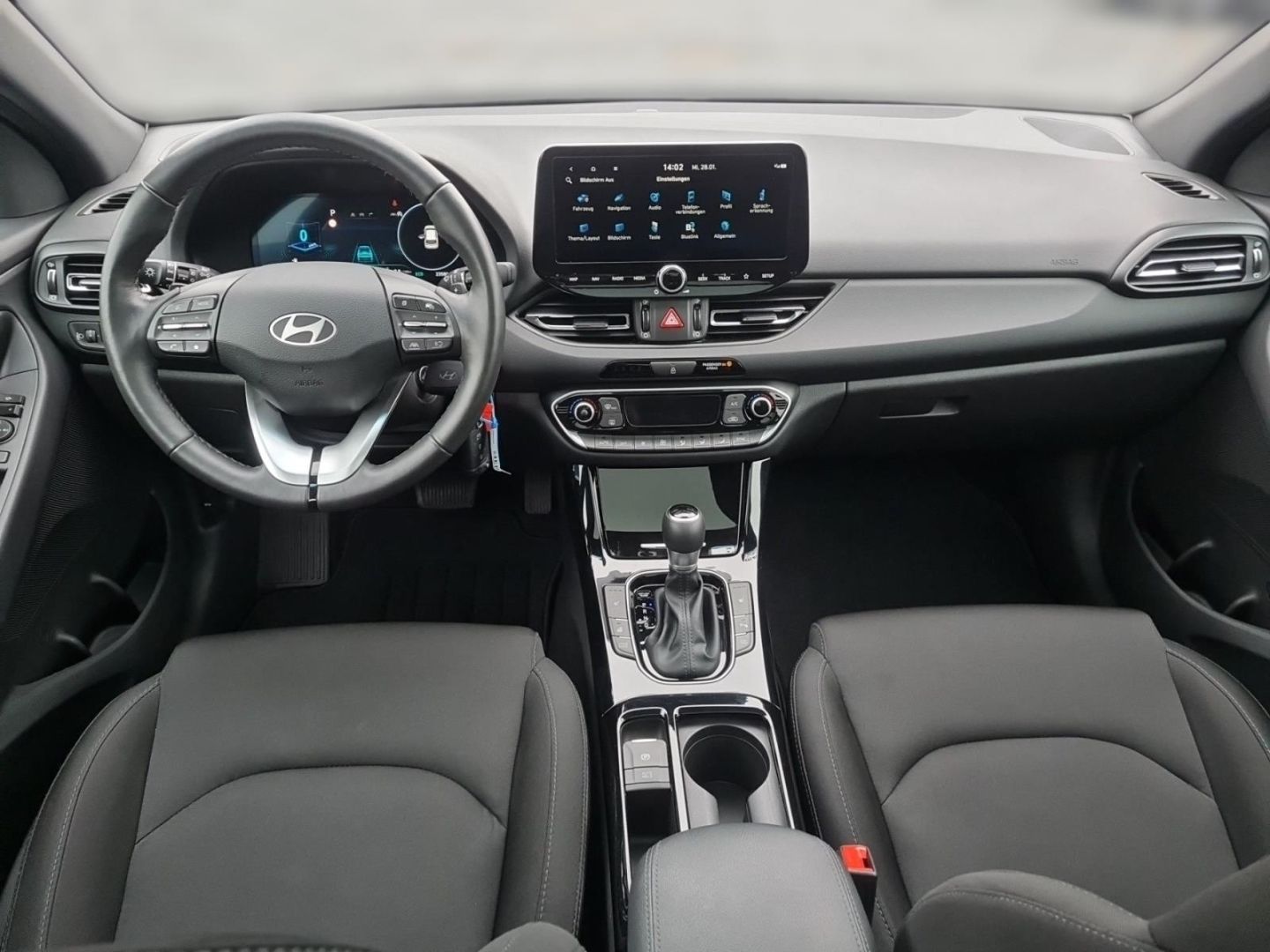 Fahrzeugabbildung Hyundai i30 Advantage 1.5 T-GDI 48V AUT. +ALLWETTER+PANO