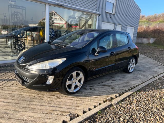 Peugeot 308 GTi 200 PS Xenon Panorama Dach Navi