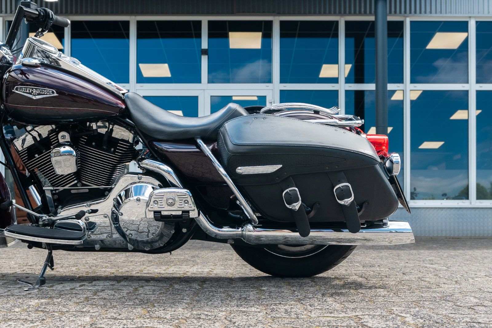 Fahrzeugabbildung Harley-Davidson FLHRC Road King Classic - Ape - Le Pera