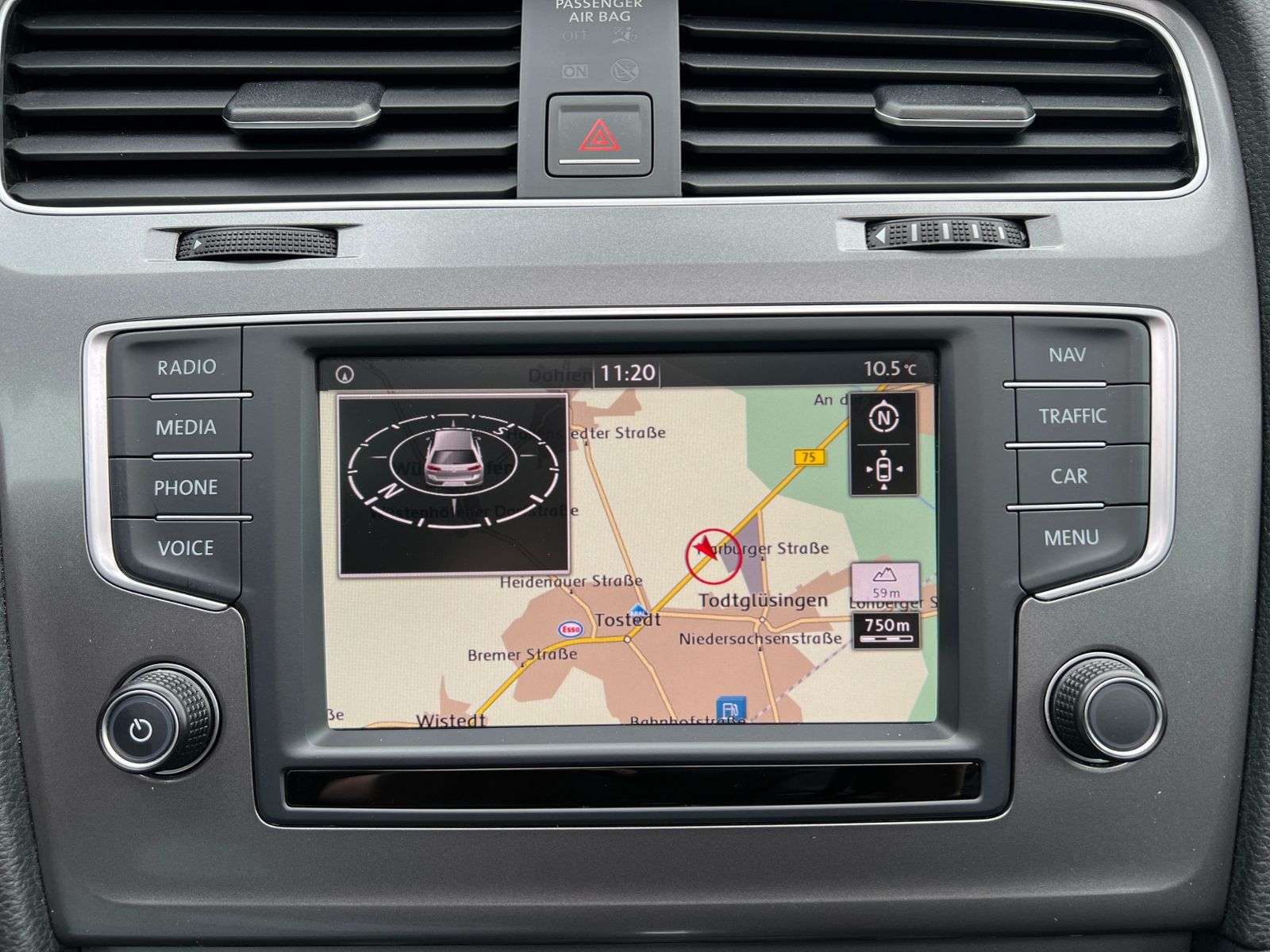 Fahrzeugabbildung Volkswagen Golf VII R-Line 1.4 TSI DSG Lounge *AHK, Navi, P