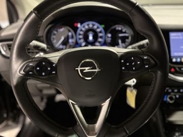 Fotografie 17 des Opel Astra 1.5 D Start/Stop Sports Tourer Elegance