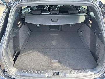Ford Focus Turnier 1.0 ST-Line X HUDAHK