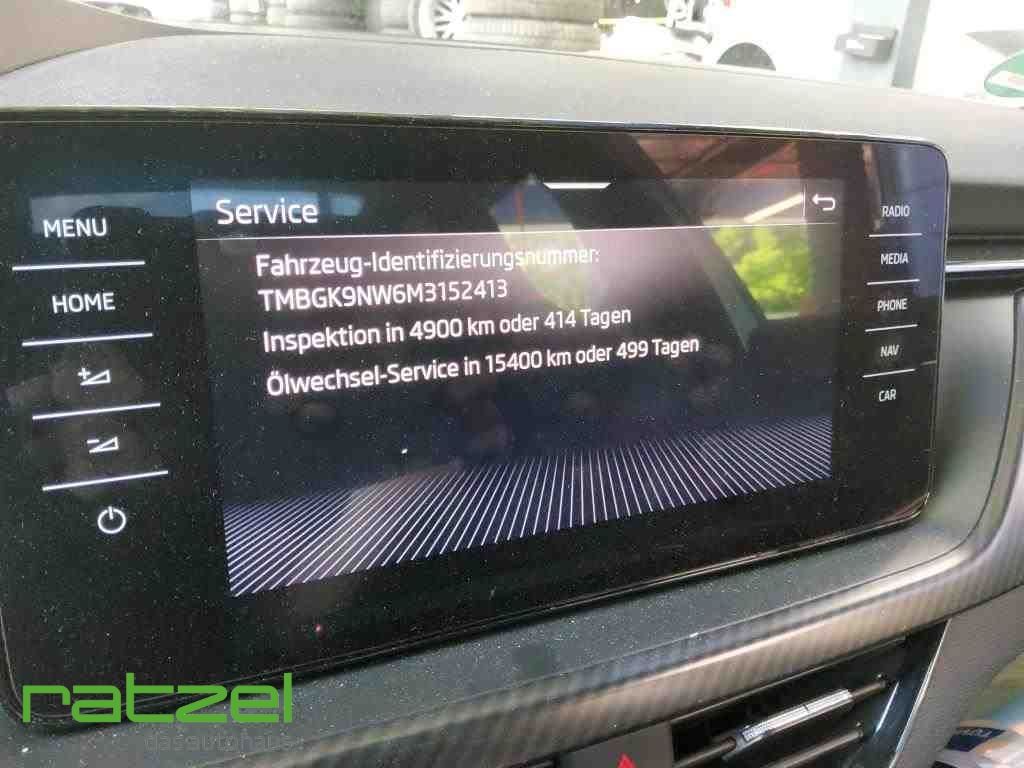Fahrzeugabbildung SKODA Kamiq Monte Carlo 1.5 TSI DSG Panorama+Navi Digi
