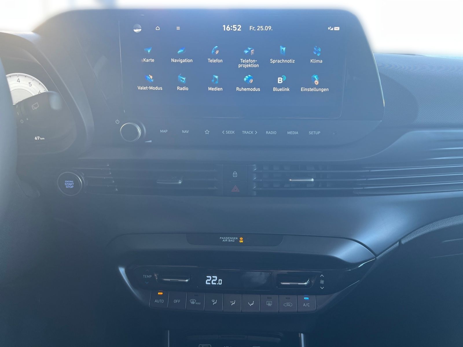 Fahrzeugabbildung Hyundai i20 1.0 T-GDI Trend Komfort BOSE