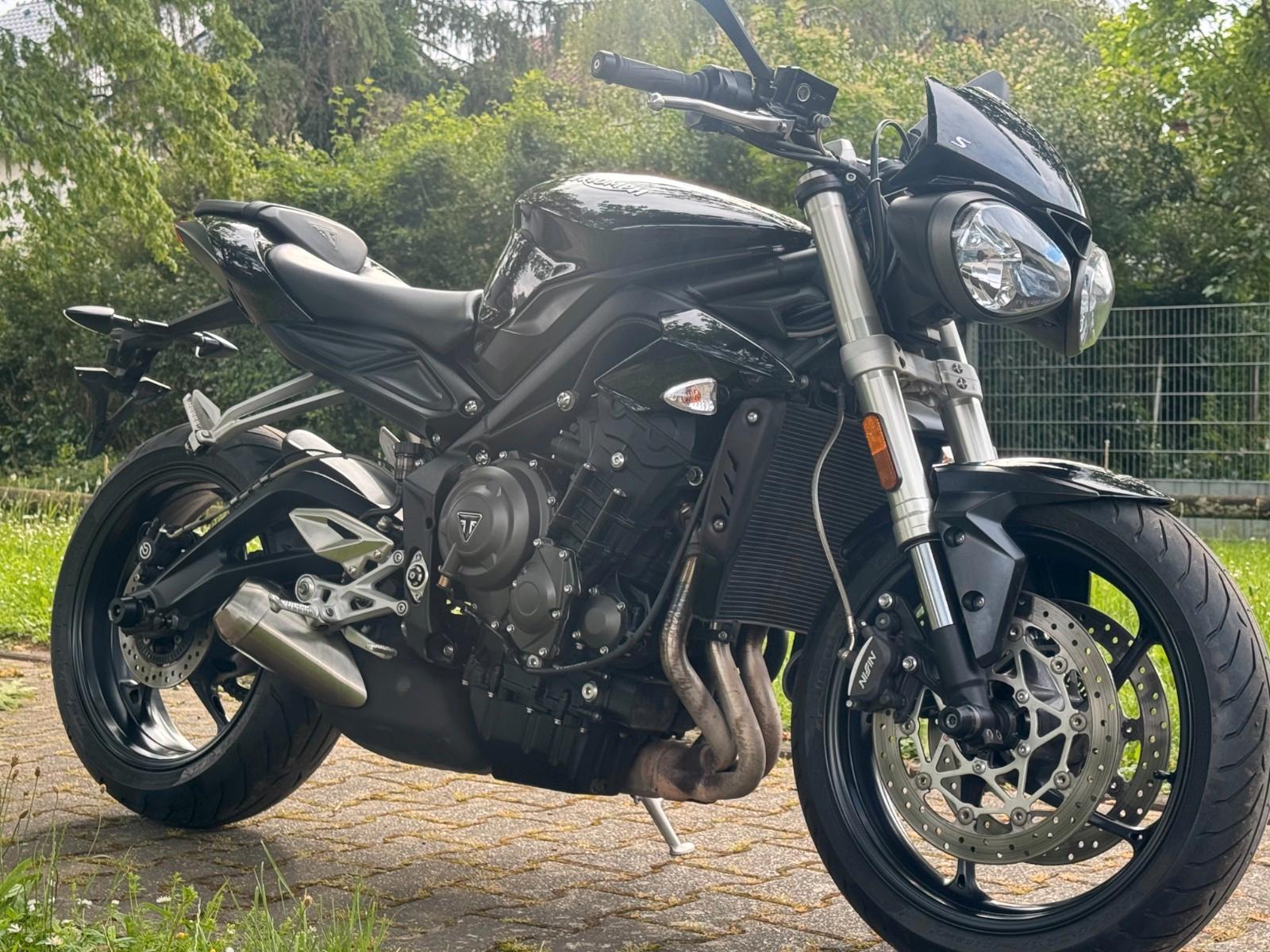 Triumph 765 S *Gebrauchtfahrzeug 1 Hand