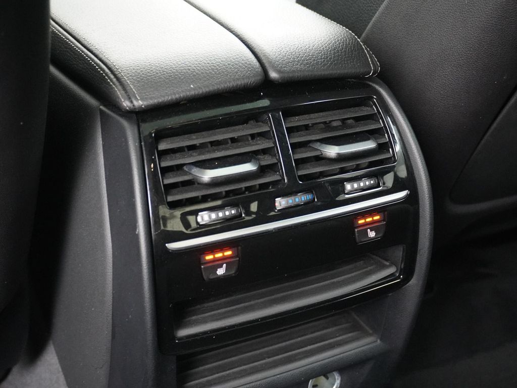 BMW 540 5-serie 540i xDrive High Executive Schiebeda