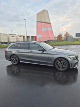 Mercedes-Benz AMG Line C 300 T . 9 G Tronic +AHK + WR - Mercedes-Benz C 300 in Köln
