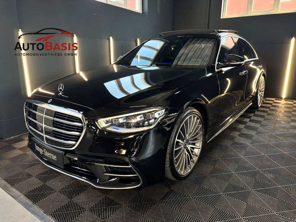 Image of Mercedes-Benz S 580
