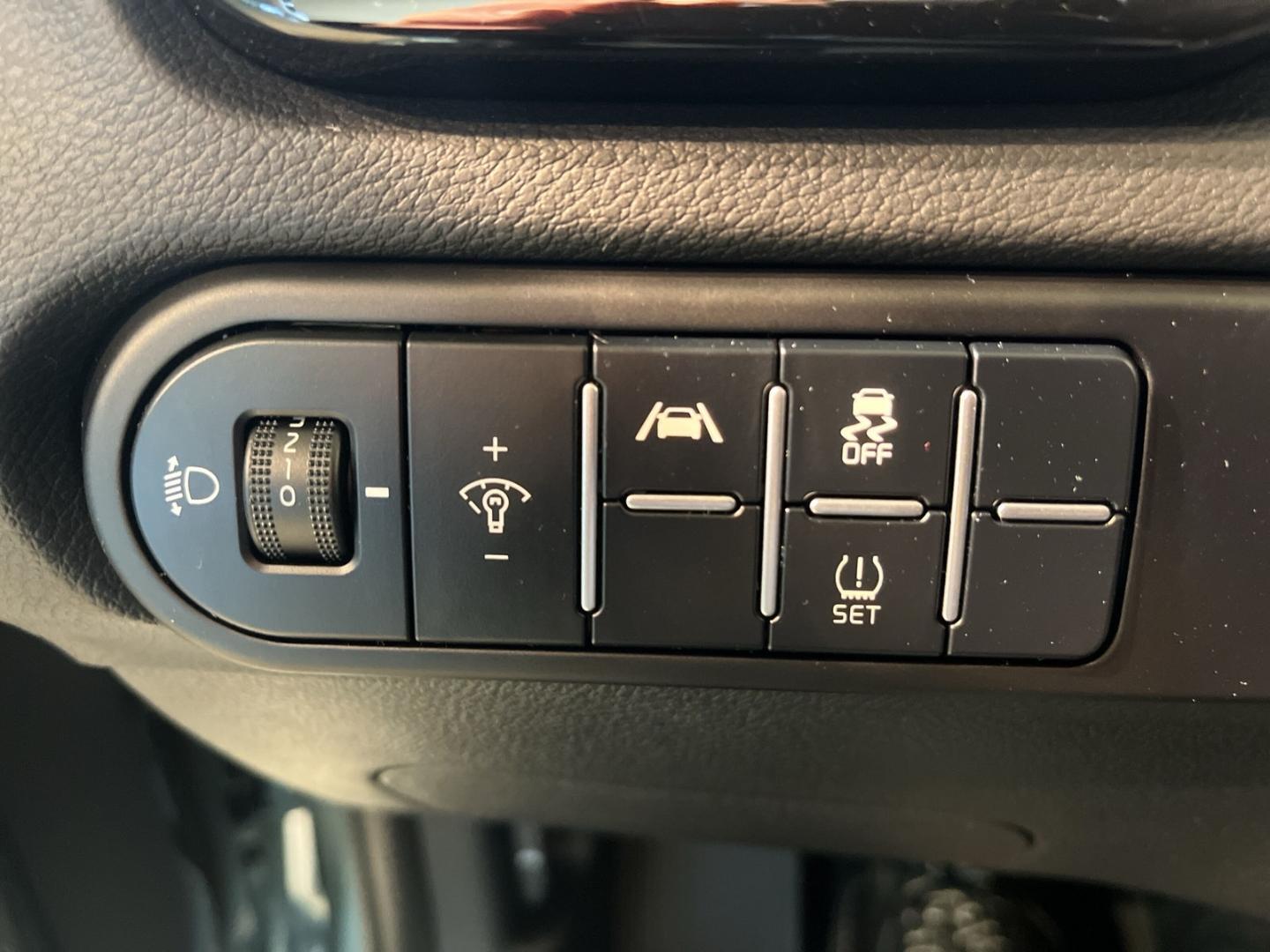 Kia Ceed_sw Night Line Edition 1.0 T-GDI*SHZ*Navi*DA