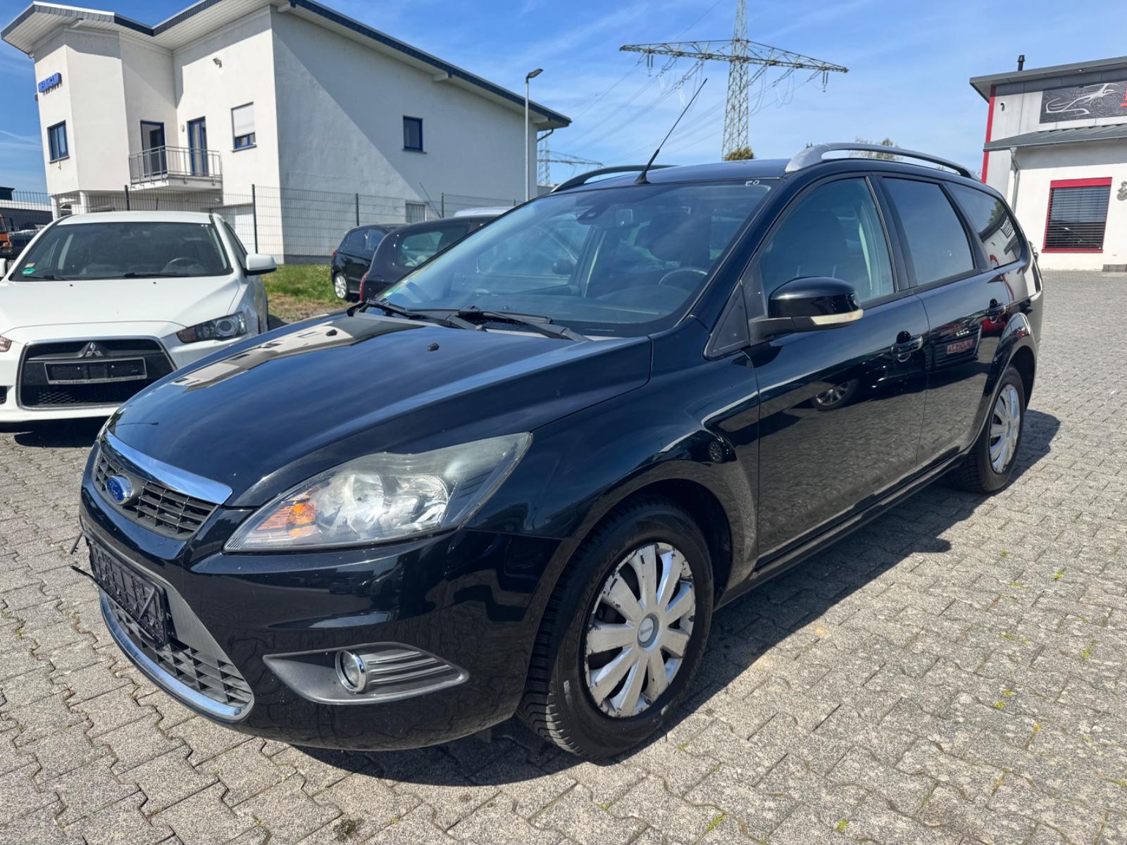 Ford Focus Turnier Titanium*Tüv Neu