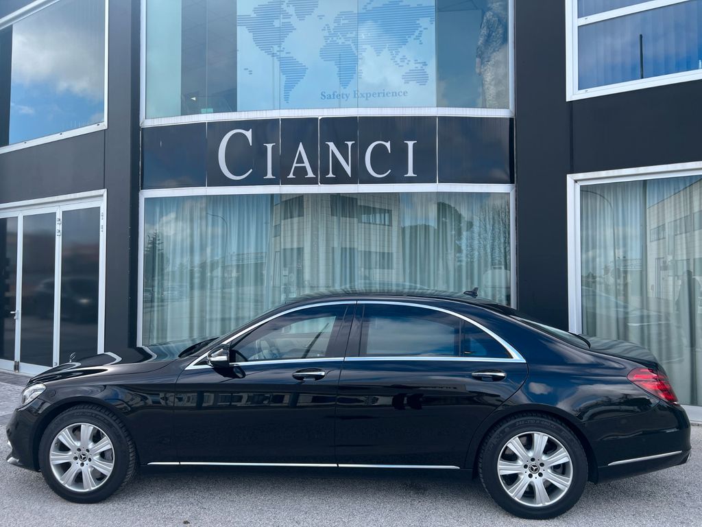 Image of Mercedes-Benz S 600