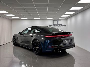 Porsche Panamera - 9