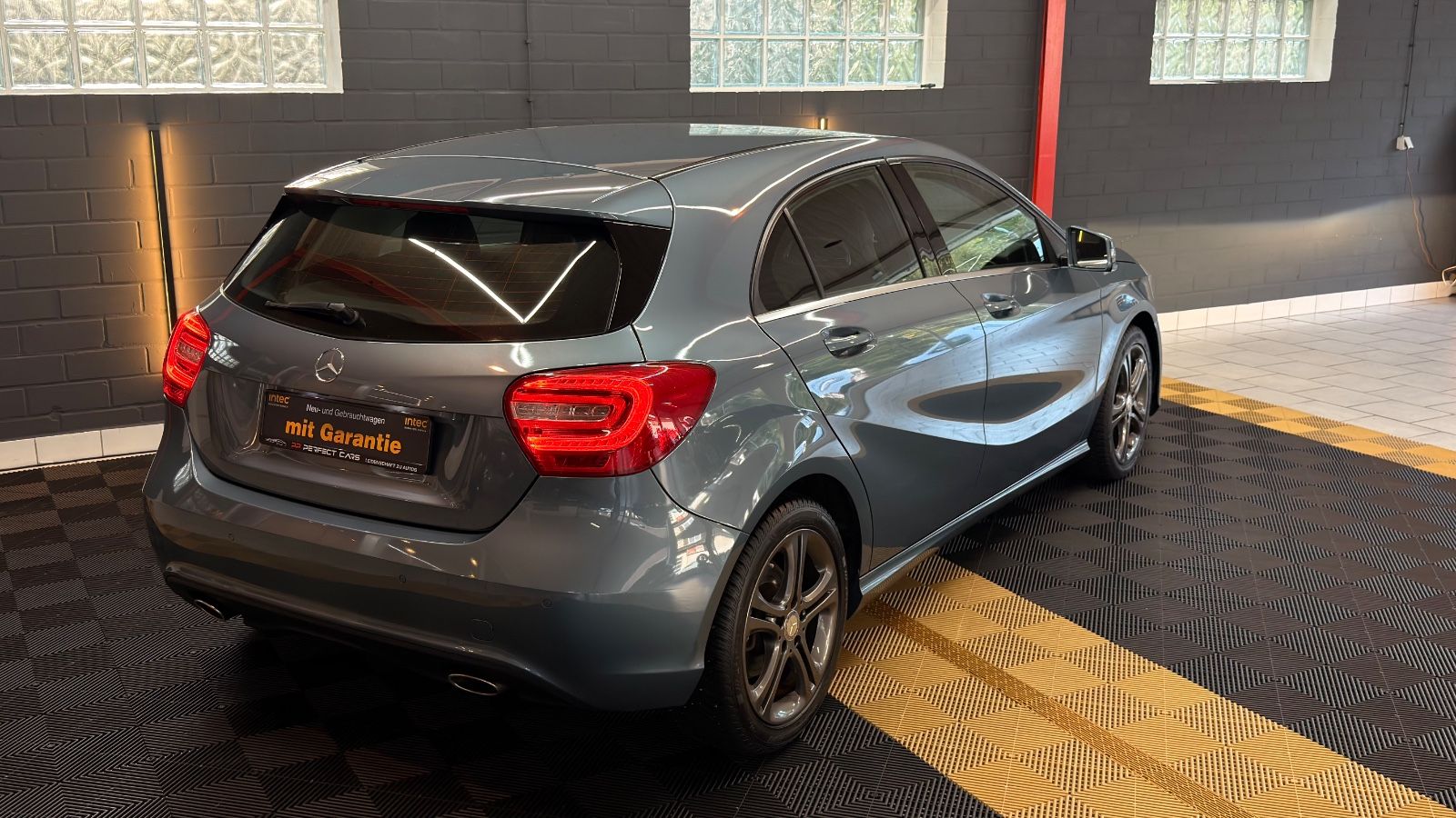 MERCEDES-BENZ A 180 A 180 Urban Kamara|LED|Xenon|Automatik Vorschau 7