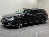 Volkswagen Passat Variant Business 1.5 TSI R-Line | MATRIX - Volkswagen Passat aus 2022