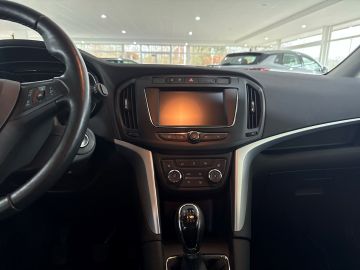 Bild 12 Opel Zafira C 120 Jahre Apple CarPlay Android Auto DA