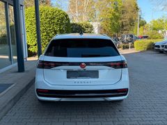 VW Passat Variant Elegance/ IQ DRIVE/ Apple CarPlay