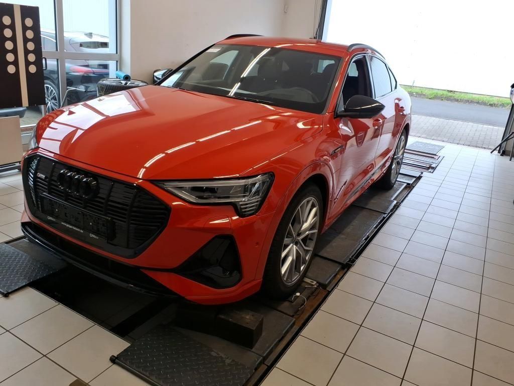 Image of Audi e-tron