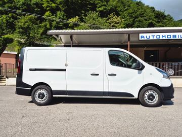 Renault Trafic - 10