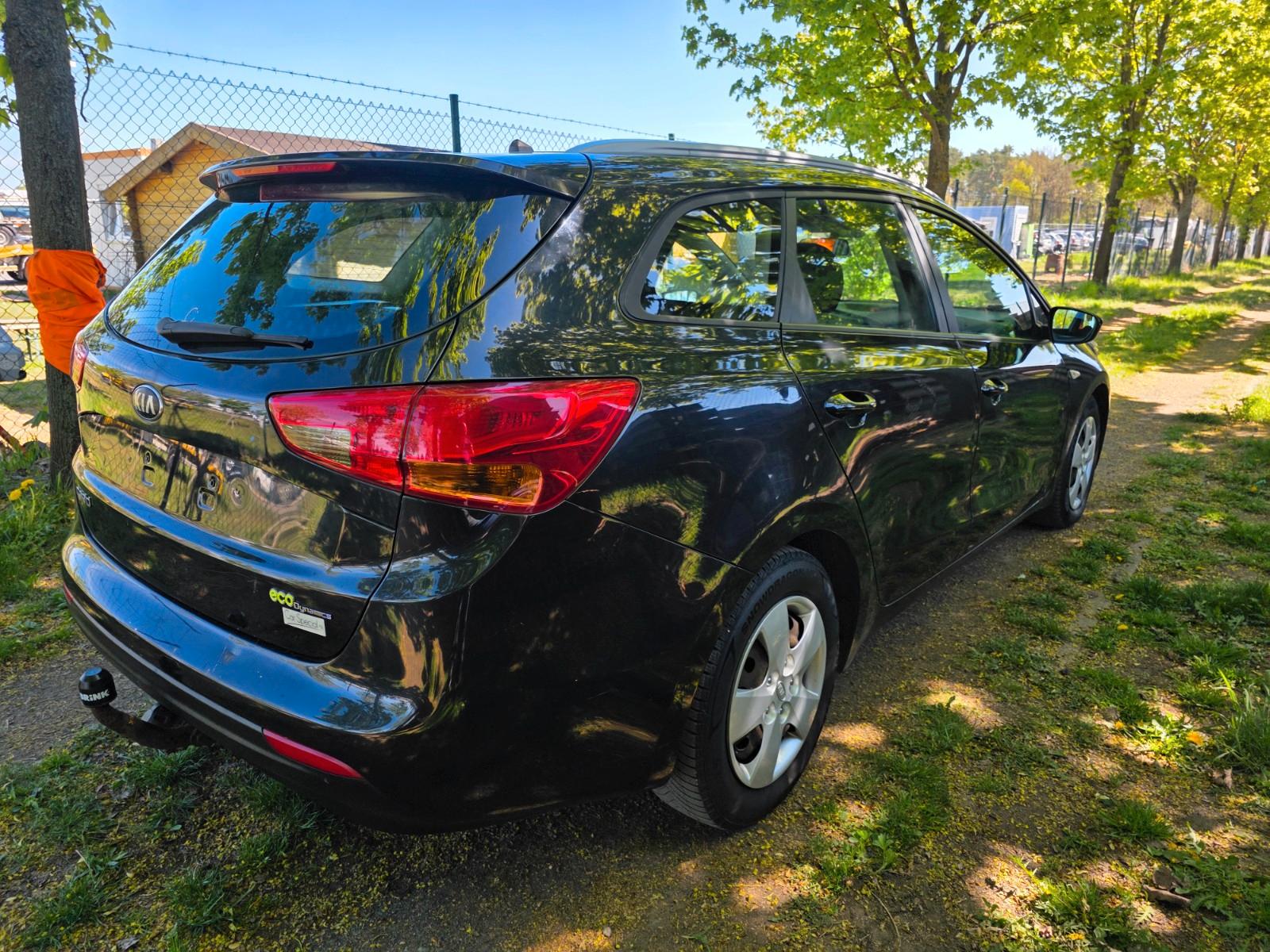 Kia cee'd 2013 — engine 1.396 cm³, 99 HP (73kW)