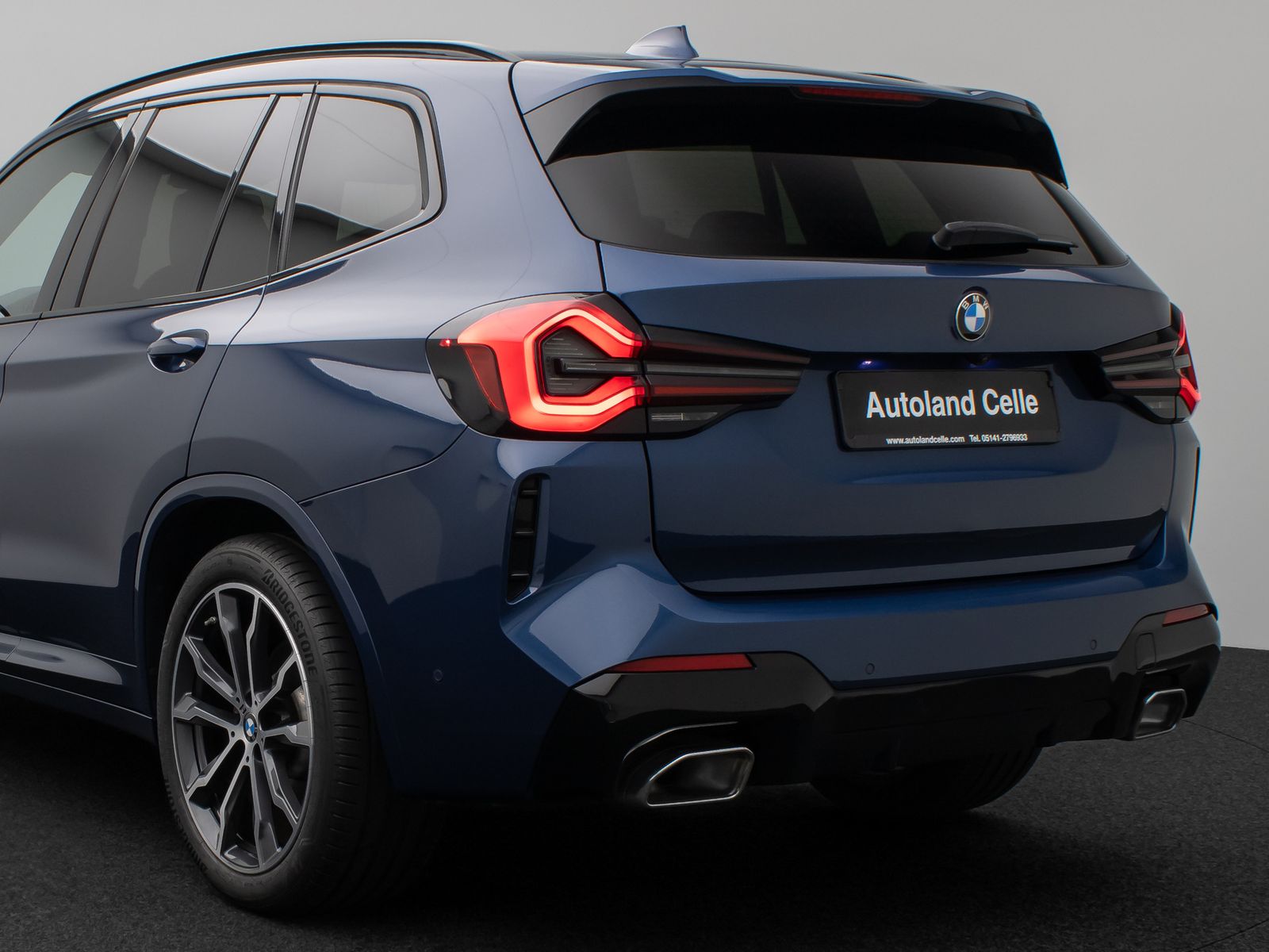 Fahrzeugabbildung BMW X3 xD20i M Sport Kamera Panorama DAB HiFi 20Zoll