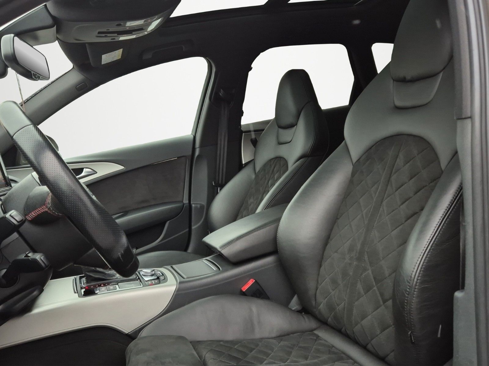 Fahrzeugabbildung Audi A6 AV 3.0TDI QUAT S LINE HUD BOSE MEMORY RAUTE